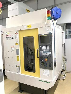 2005 FANUC ROBODRILL A-D21MIA Drilling & Tapping Centers | Toolquip, Inc.